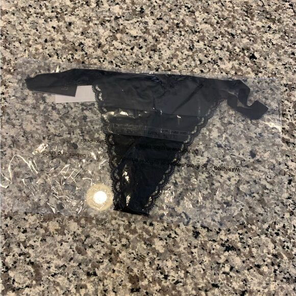 Frederick's of Hollywood Panty 1X - Picture 8 of 9